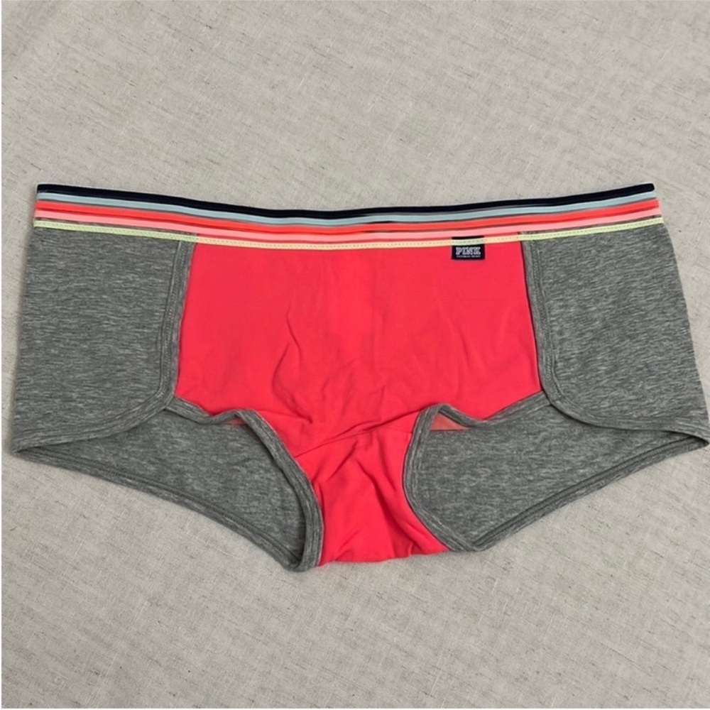 VS PINK logo waist boyshort size M